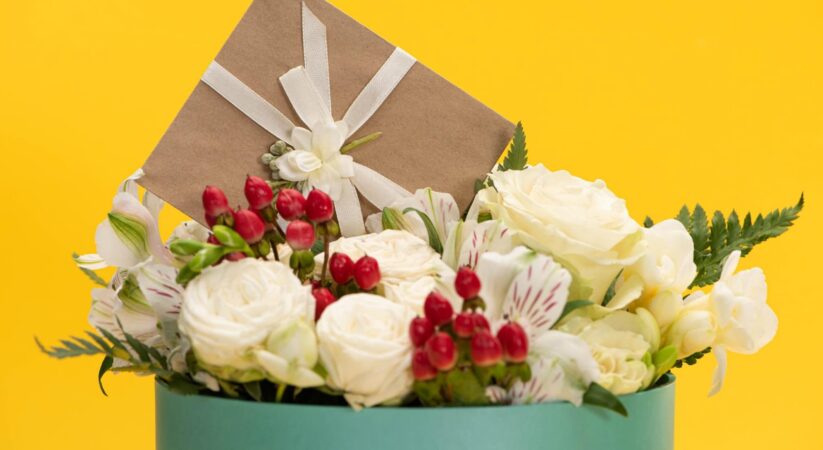 Луксозни кутии с цветя: Оригинален и стилен подарък за всеки повод